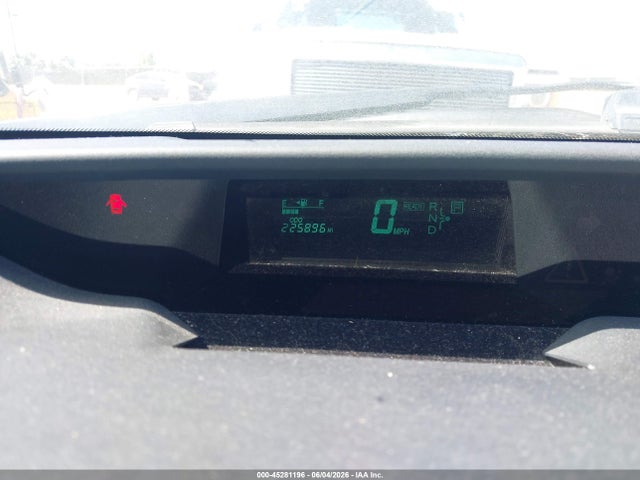 2005 Toyota Prius მანქანა იყიდება აუქციონზე, vin: JTDKB20U053079564, აუქციონის ნომერი: 45281196