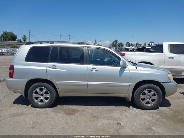 45281238 :رقم المزاد ، JTEEP21A440045738 vin ، 2004 Toyota Highlander V6 مزاد بيع