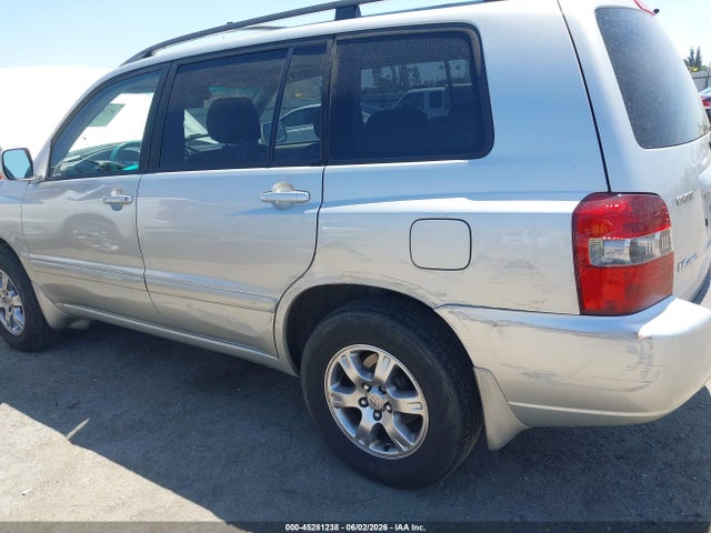 45281238 :رقم المزاد ، JTEEP21A440045738 vin ، 2004 Toyota Highlander V6 مزاد بيع