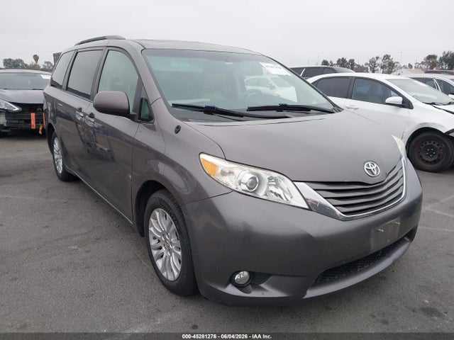 5TDYK3DC2ES464480 Toyota Sienna Xle V6 8 Passenger