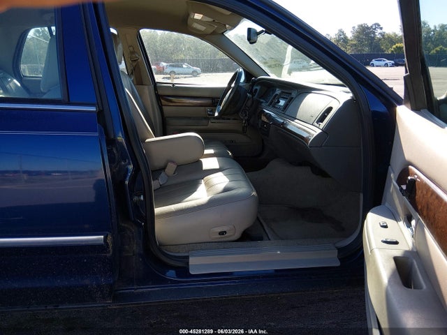 2006 Mercury Grand Marquis Ls მანქანა იყიდება აუქციონზე, vin: 2MEFM75V66X629928, აუქციონის ნომერი: 45281289