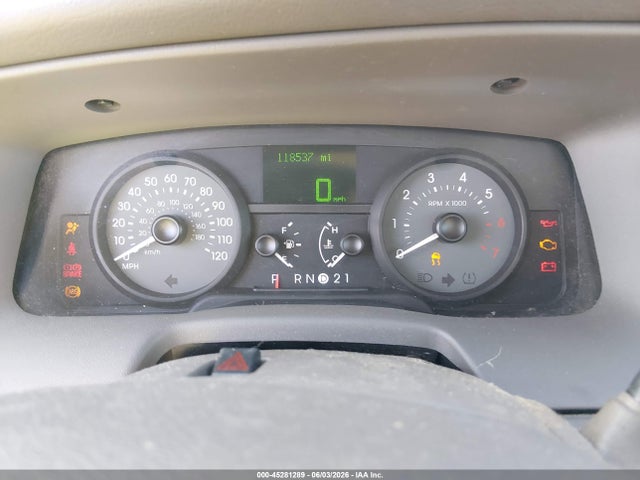 2006 Mercury Grand Marquis Ls მანქანა იყიდება აუქციონზე, vin: 2MEFM75V66X629928, აუქციონის ნომერი: 45281289