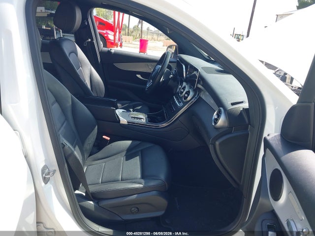 W1N0G8DB7MF930964 Mercedes-Benz Glc 300 Suv