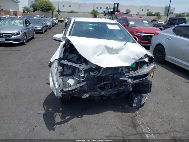 Toyota Corolla Le Plus 2015 5YFBURHE2FP357843 Image 12