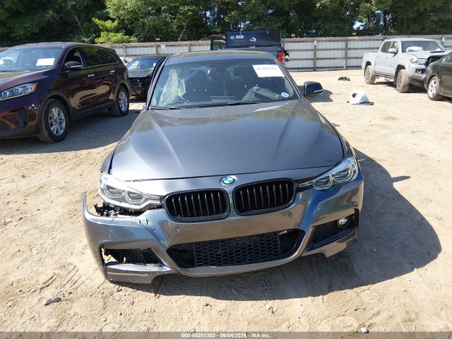 45281302 :رقم المزاد ، WBA8B7G31HNU38298 vin ، 2017 Bmw 340i Xdrive مزاد بيع