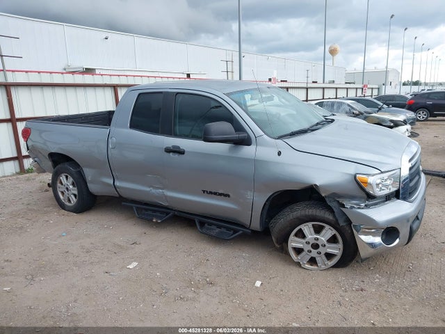 45281328 :رقم المزاد ، 5TFRM5F1XBX025345 vin ، 2011 Toyota Tundra Grade 4.6l V8 مزاد بيع