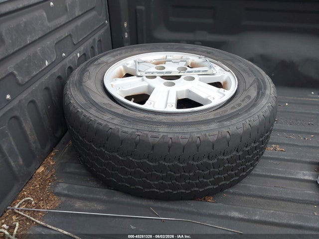 45281328 :رقم المزاد ، 5TFRM5F1XBX025345 vin ، 2011 Toyota Tundra Grade 4.6l V8 مزاد بيع