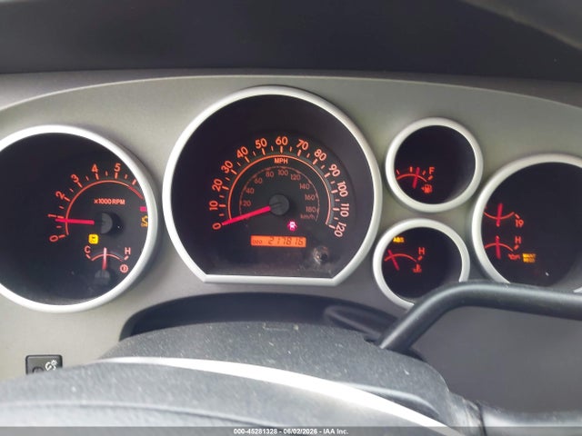 45281328 :رقم المزاد ، 5TFRM5F1XBX025345 vin ، 2011 Toyota Tundra Grade 4.6l V8 مزاد بيع