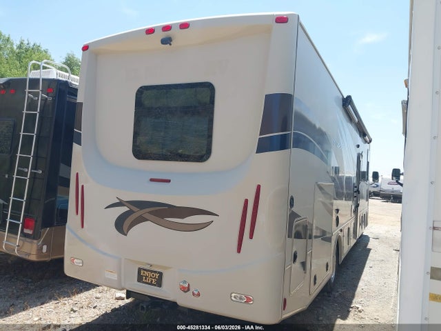 Ford F53 2016 1F66F5DY3G0A10329 Image 4