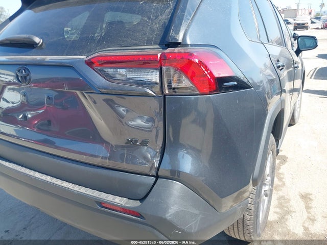 45281380 :رقم المزاد ، 2T3C1RFVXRC273202 vin ، 2024 Toyota Rav4 Xle Premium مزاد بيع