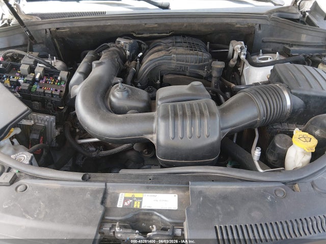 45281400 :رقم المزاد ، 1C4RJEAG9FC936039 vin ، 2015 Jeep Grand Cherokee Altitude مزاد بيع