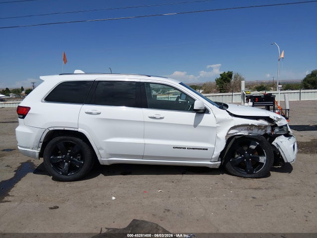 45281400 :رقم المزاد ، 1C4RJEAG9FC936039 vin ، 2015 Jeep Grand Cherokee Altitude مزاد بيع