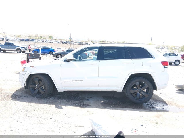 45281400 :رقم المزاد ، 1C4RJEAG9FC936039 vin ، 2015 Jeep Grand Cherokee Altitude مزاد بيع