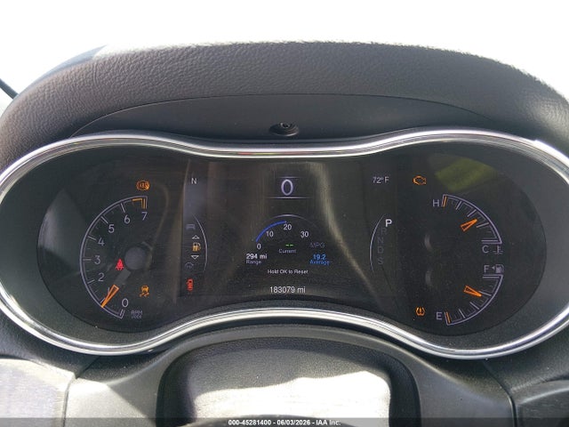 45281400 :رقم المزاد ، 1C4RJEAG9FC936039 vin ، 2015 Jeep Grand Cherokee Altitude مزاد بيع