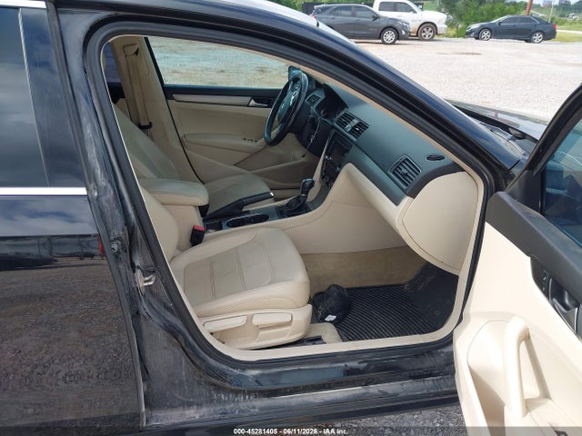 45281405 :رقم المزاد ، 1VWBV7A37FC094703 vin ، 2015 Volkswagen Passat 2.0l Tdi Se مزاد بيع