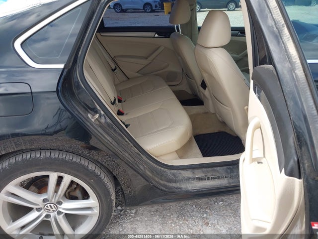 45281405 :رقم المزاد ، 1VWBV7A37FC094703 vin ، 2015 Volkswagen Passat 2.0l Tdi Se مزاد بيع