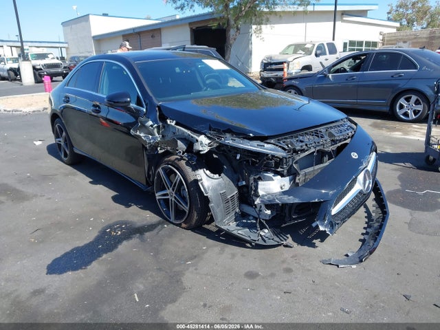 Продаж на аукціоні авто 2019 Mercedes-benz A 220, vin: WDD3G4EB5KW017294, номер лоту: 45281414