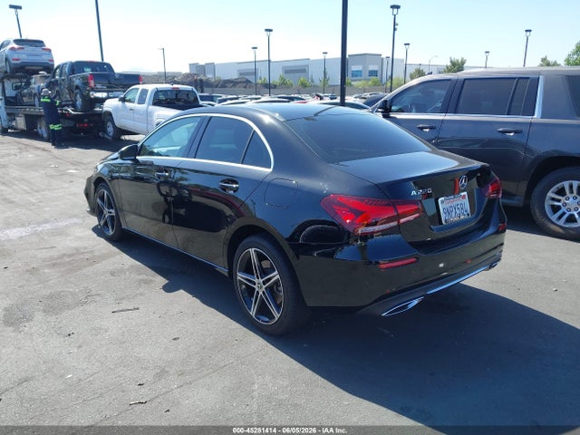 2019 Mercedes-benz A 220 მანქანა იყიდება აუქციონზე, vin: WDD3G4EB5KW017294, აუქციონის ნომერი: 45281414
