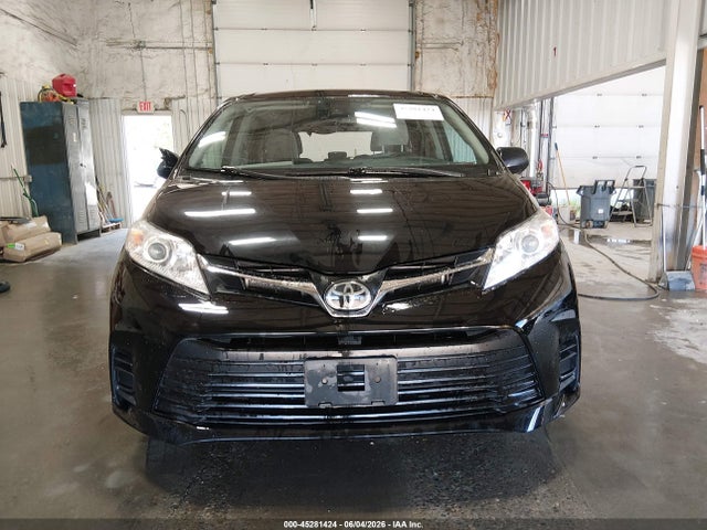 5TDKZ3DC3LS052132 Toyota Sienna Le 8-passenger