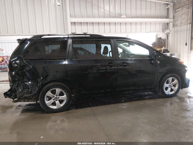 5TDKZ3DC3LS052132 Toyota Sienna Le 8-passenger