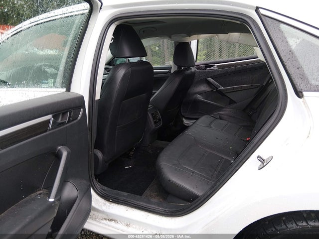 45281426 :رقم المزاد ، 1VWBT7A33HC079169 vin ، 2017 Volkswagen Passat 1.8t Se مزاد بيع