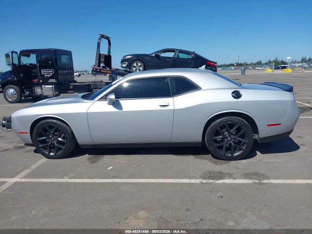 2C3CDZAG2LH165246 Dodge Challenger Sxt