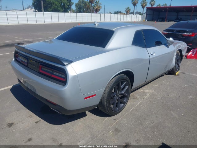 2C3CDZAG2LH165246 Dodge Challenger Sxt