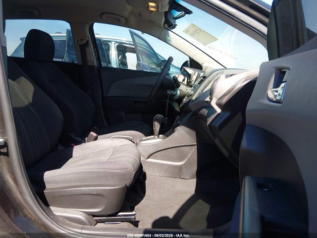 Продаж на аукціоні авто 2015 Chevrolet Sonic Lt Auto, vin: 1G1JC6SG1F4192354, номер лоту: 45281484