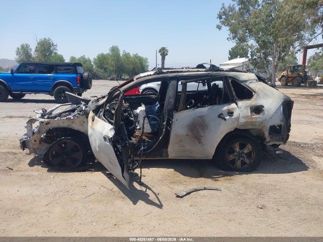 JTMMWRFV7RD231295 Toyota Rav4 Hybrid Le