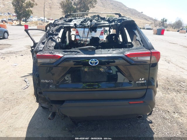 JTMMWRFV7RD231295 Toyota Rav4 Hybrid Le