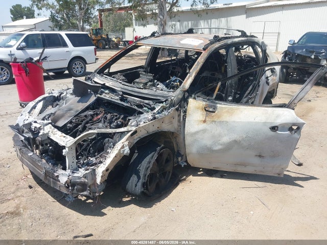 JTMMWRFV7RD231295 Toyota Rav4 Hybrid Le