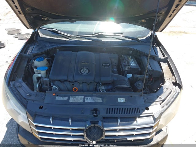 45281517 :رقم المزاد ، 1VWCH7A36CC073039 vin ، 2012 Volkswagen Passat 2.5l Sel مزاد بيع