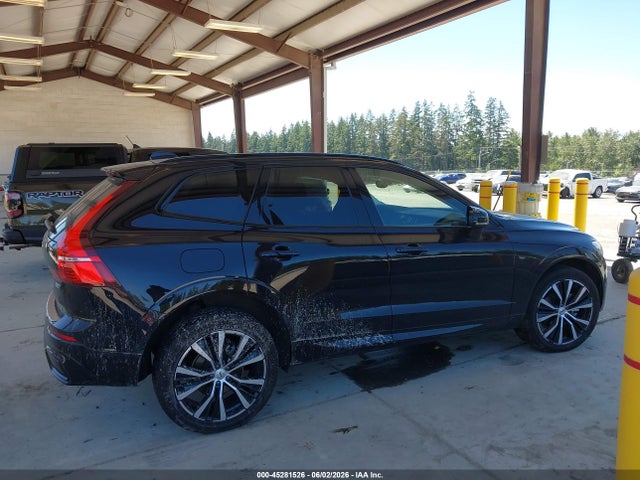 Volvo Xc60 B5 Plus Dark Theme 2024 YV4L12RL0R1855997 Image 13