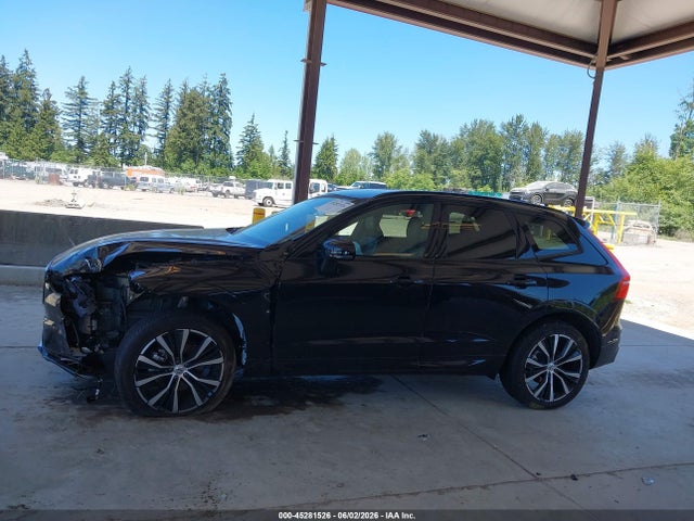 Volvo Xc60 B5 Plus Dark Theme 2024 YV4L12RL0R1855997 Image 14