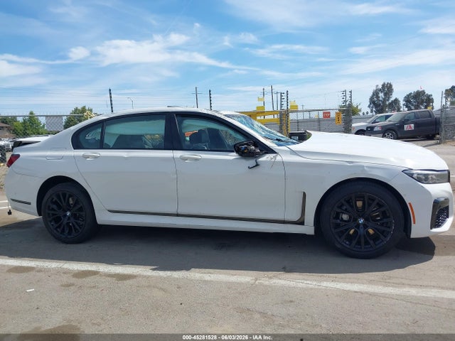 BMW 740 I 2022 WBA7T2C06NCJ08509 Image 13