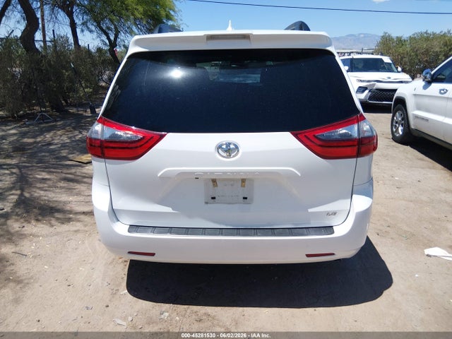 Toyota SIENNA LE 2020 5TDKZ3DC6LS049984 Image 15