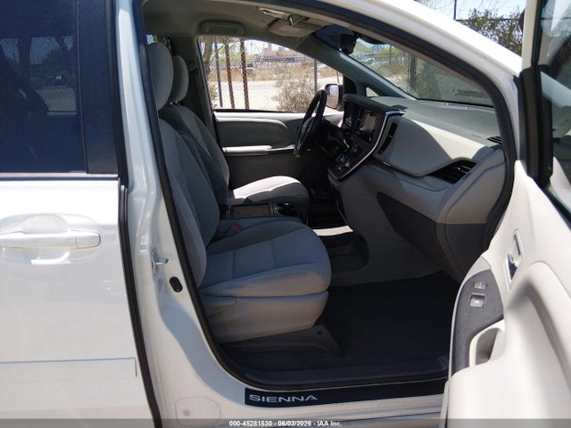 Toyota SIENNA LE 2020 5TDKZ3DC6LS049984 Image 5