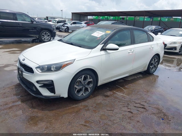 45281533 :رقم المزاد ، 3KPF24AD4KE055817 vin ، 2019 Kia Forte Lxs مزاد بيع