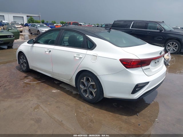 45281533 :رقم المزاد ، 3KPF24AD4KE055817 vin ، 2019 Kia Forte Lxs مزاد بيع