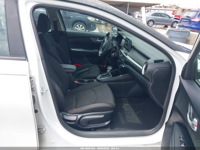 45281533 :رقم المزاد ، 3KPF24AD4KE055817 vin ، 2019 Kia Forte Lxs مزاد بيع