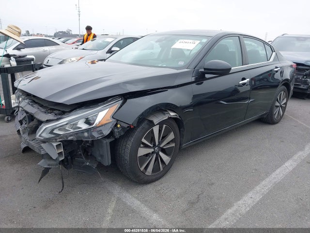 1N4BL4DV4MN411638 Nissan Altima Sv Fwd