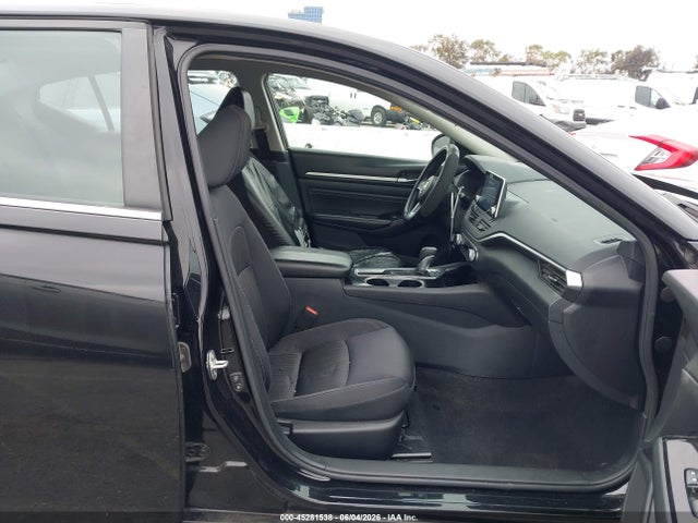 1N4BL4DV4MN411638 Nissan Altima Sv Fwd