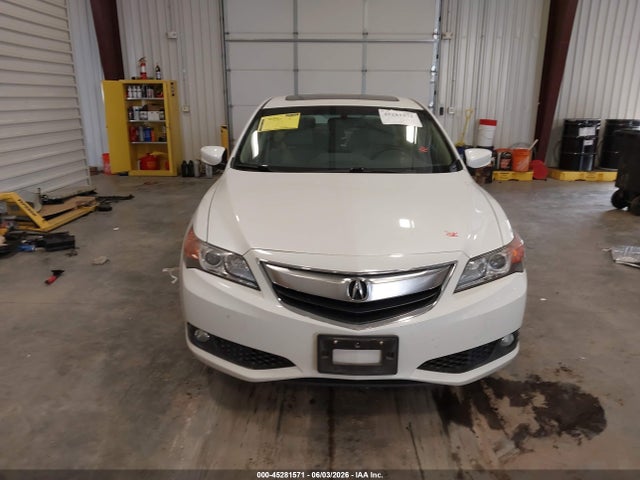 45281571 :رقم المزاد ، 19VDE1F73EE014561 vin ، 2014 Acura Ilx 2.0l مزاد بيع