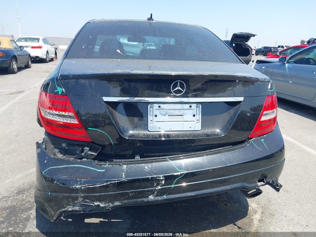 2012 Mercedes-benz C 300 Sport 4matic მანქანა იყიდება აუქციონზე, vin: WDDGF8BB3CR214786, აუქციონის ნომერი: 45281577