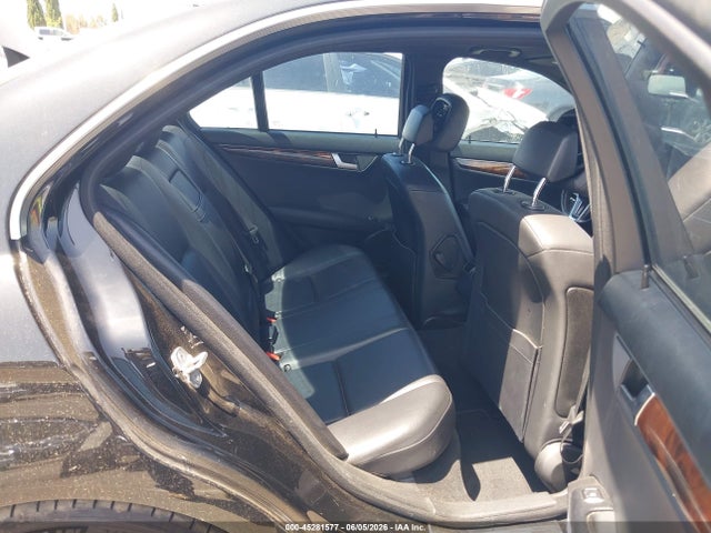 2012 Mercedes-benz C 300 Sport 4matic მანქანა იყიდება აუქციონზე, vin: WDDGF8BB3CR214786, აუქციონის ნომერი: 45281577