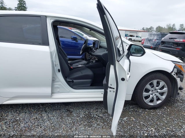 45281579 :رقم المزاد ، 5YFEPRAE1LP142416 vin ، 2020 Toyota Corolla Le مزاد بيع