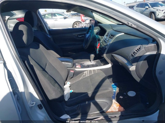45281582 :رقم المزاد ، 1N4AL3AP2FC272166 vin ، 2015 Nissan Altima 2.5/2.5 S/2.5 Sl/2.5 Sv مزاد بيع