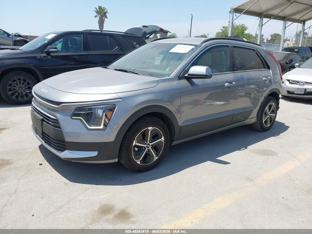 KIA NIRO EX 2023 KNDCR3LE9P5057192 Image 2