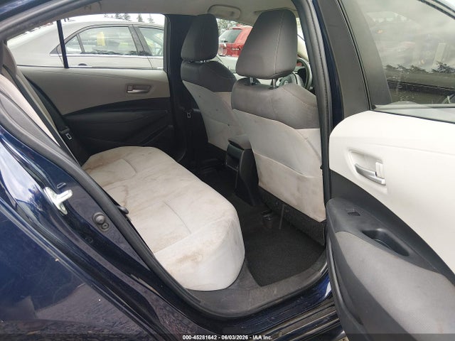 45281642 :رقم المزاد ، JTDEPRAE3LJ062233 vin ، 2020 Toyota Corolla Le مزاد بيع