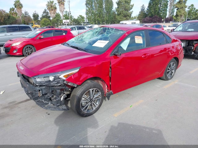 45281644 :رقم المزاد ، 3KPF24AD2PE611114 vin ، 2023 Kia Forte Lxs مزاد بيع